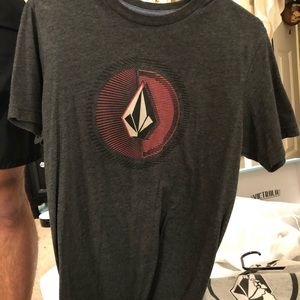 Volcom shirt